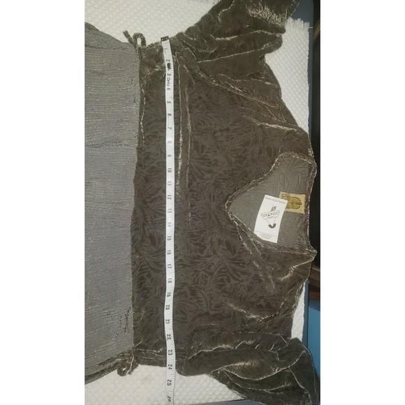 URU Kristine St. Rrik Womens Silk Blend Baby Doll Blouse Sz 1X OS Green Gray NWT - Picture 6 of 12